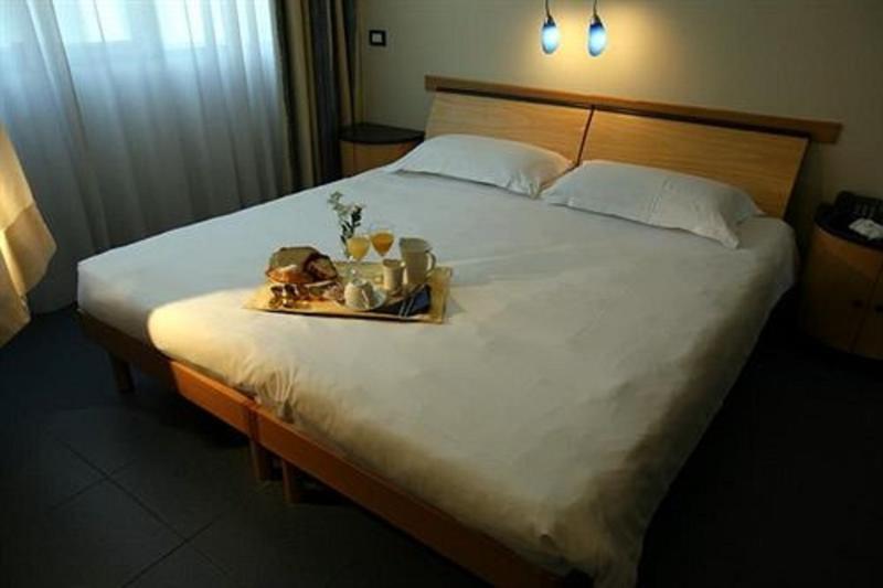 Sotel Nomentana Roma Quarto foto